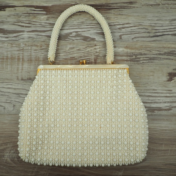 Handbags - Vintage ivory beaded handbag pearl frame